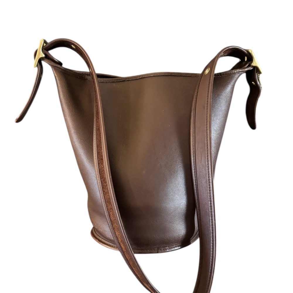 Coach Vintage Helen Legacy Duffle Sac 9953 Authenticated Shoulder Bag